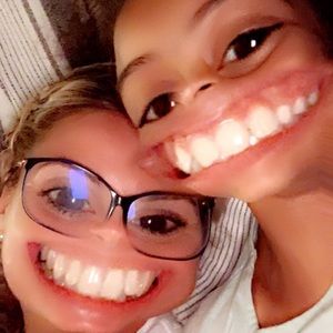 Meet your Posher, Chrystal